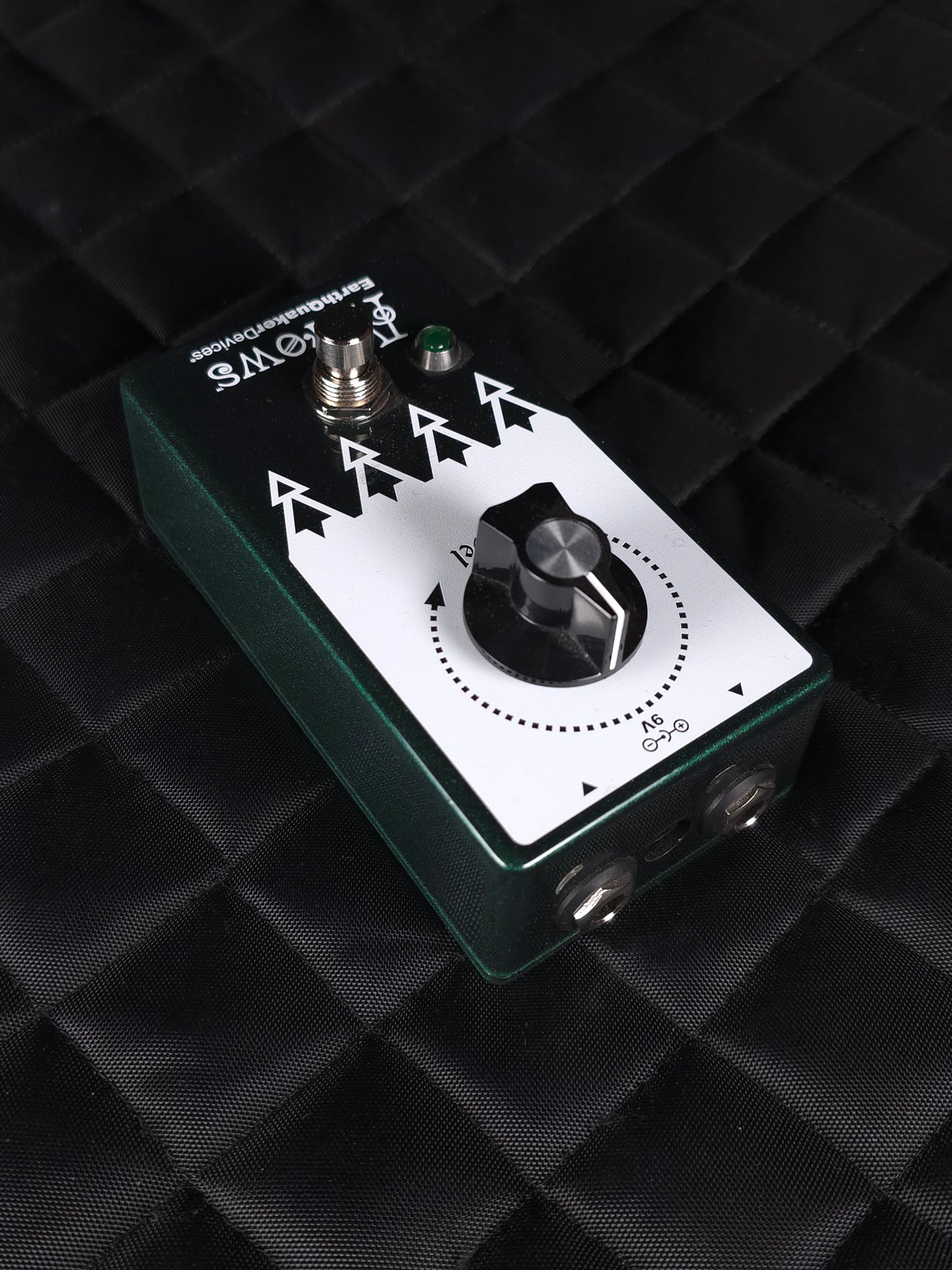 Earthquaker Devices Arrows
