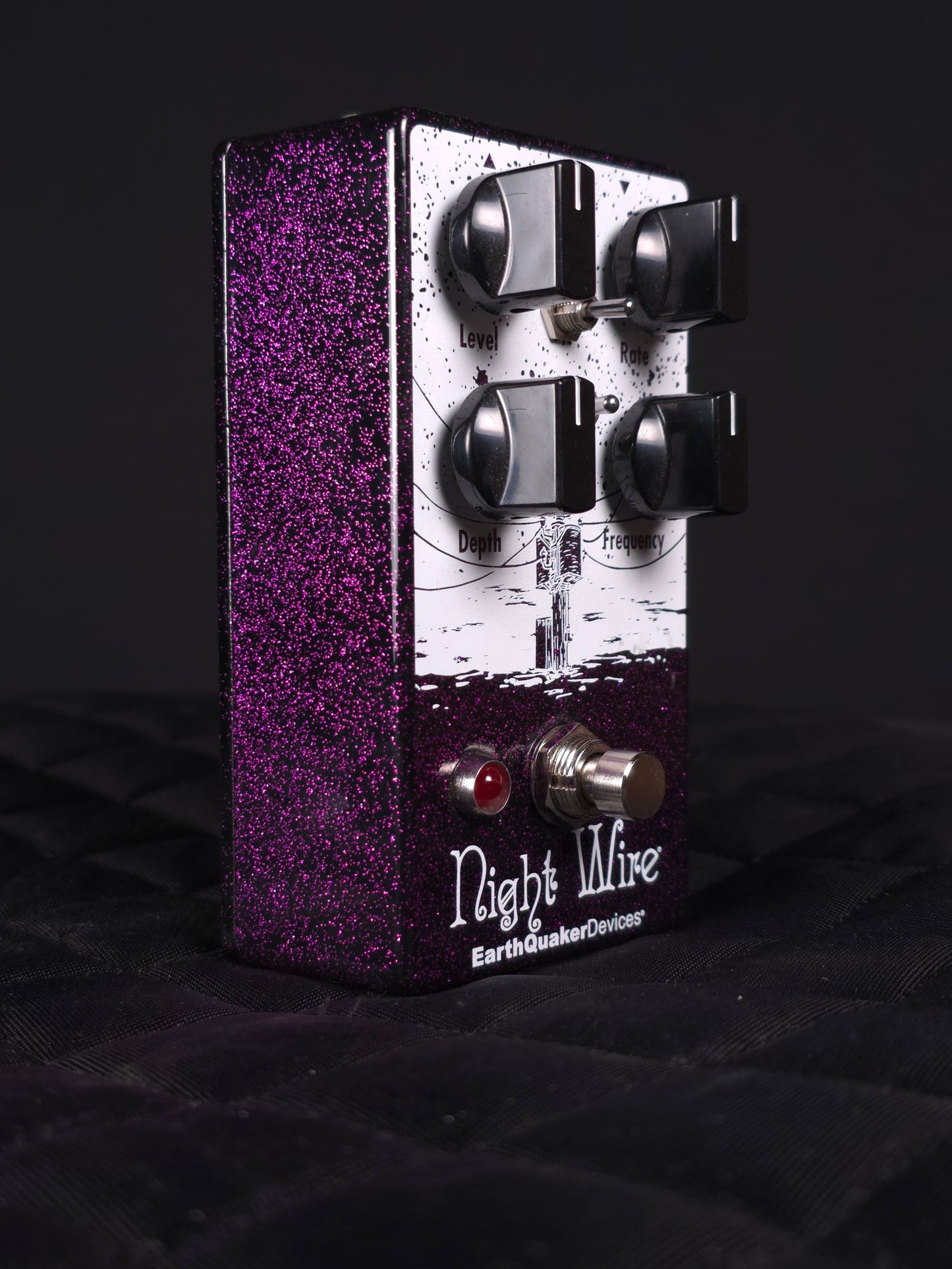 Earthquaker Devices Night Wire Harmonic Tremolo