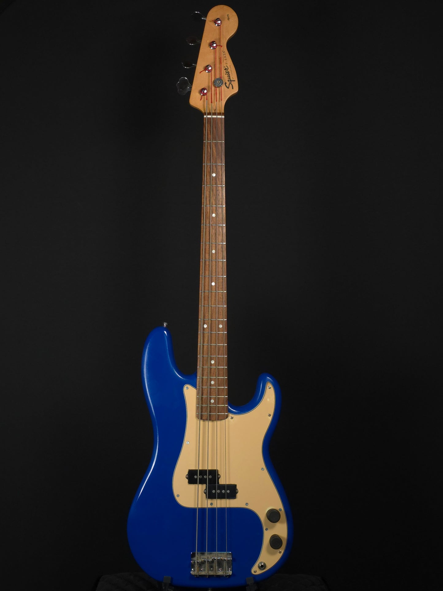 Squier Affinity P-Bass - Refinished