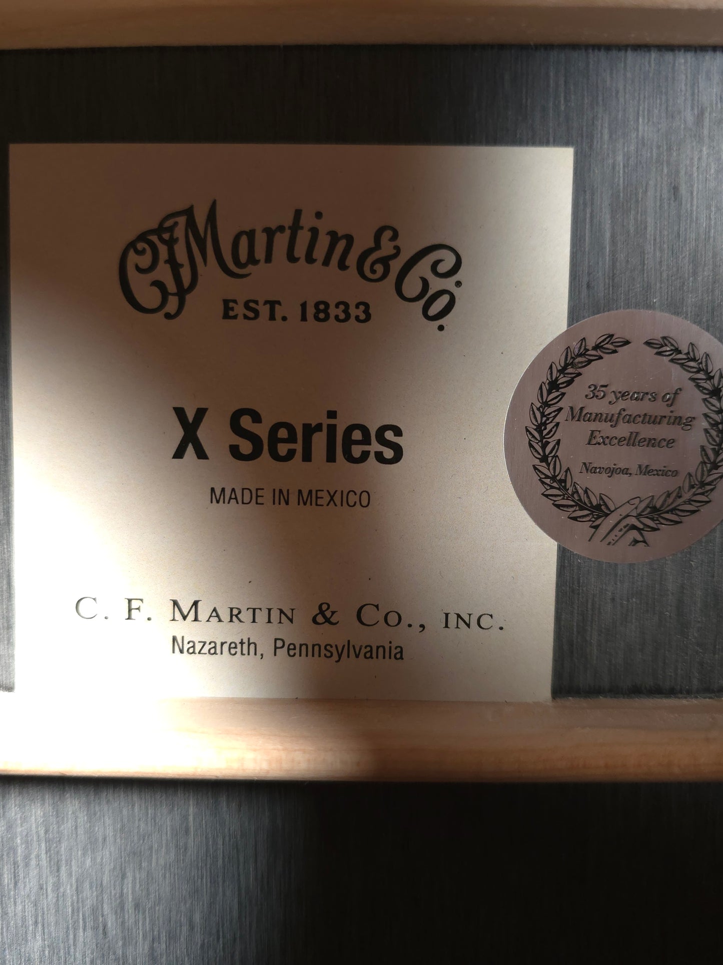 Martin 000-X2E Brazilian - NEW