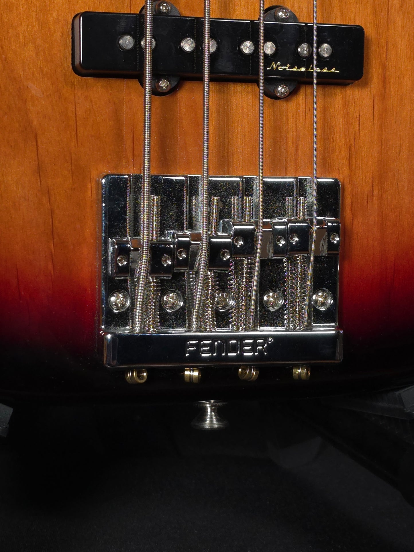 Fender Deluxe Precision Bass