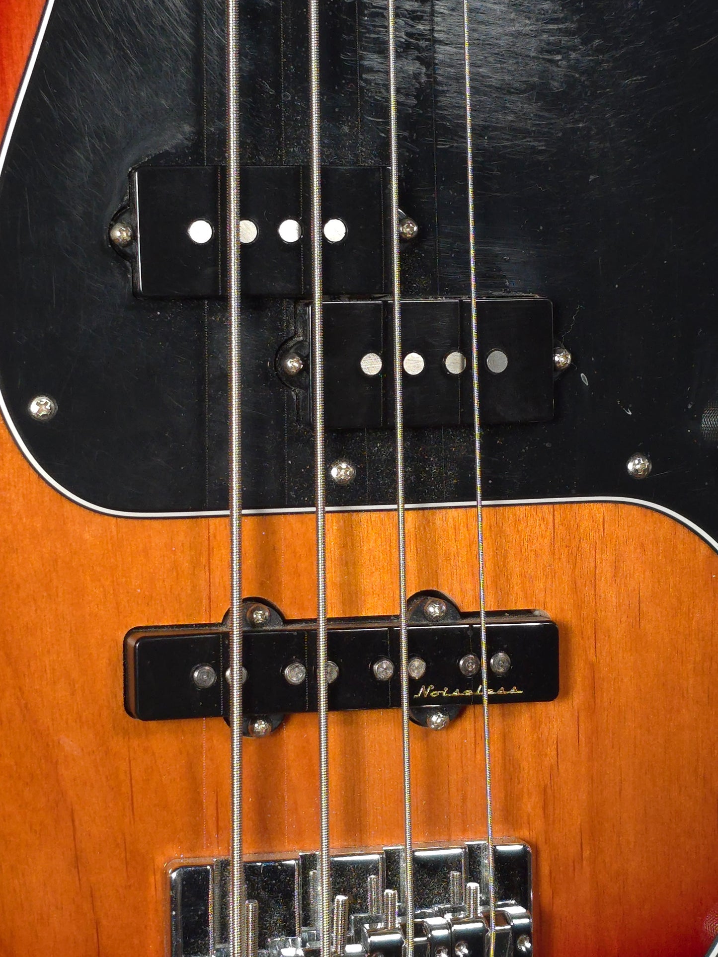 Fender Deluxe Precision Bass
