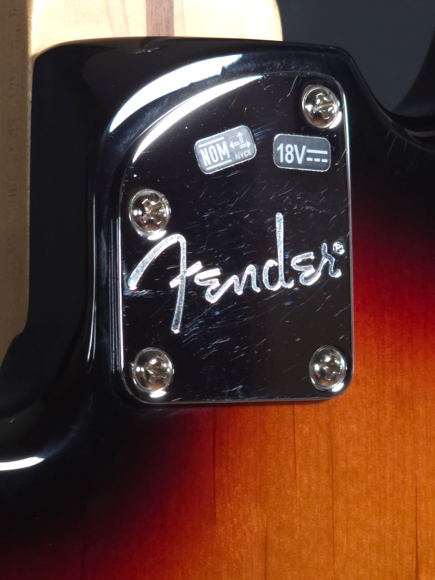 Fender Deluxe Precision Bass