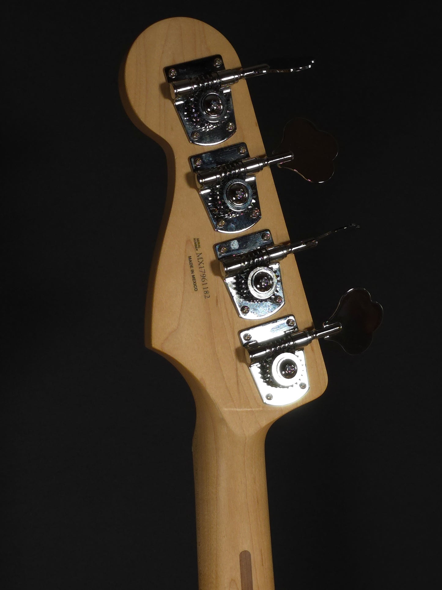 Fender Deluxe Precision Bass