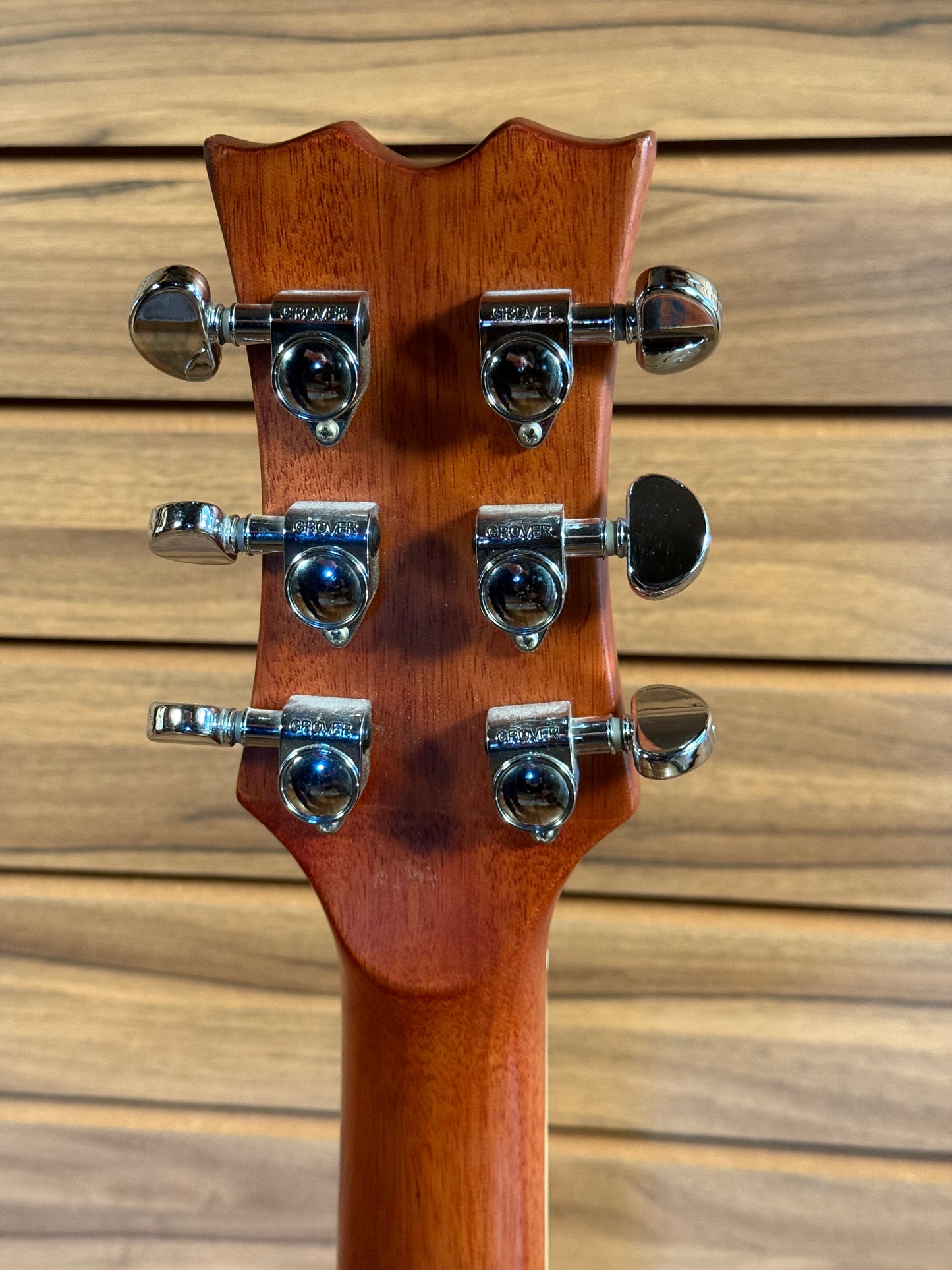 Dean Resonator Cutaway Electric (USED)