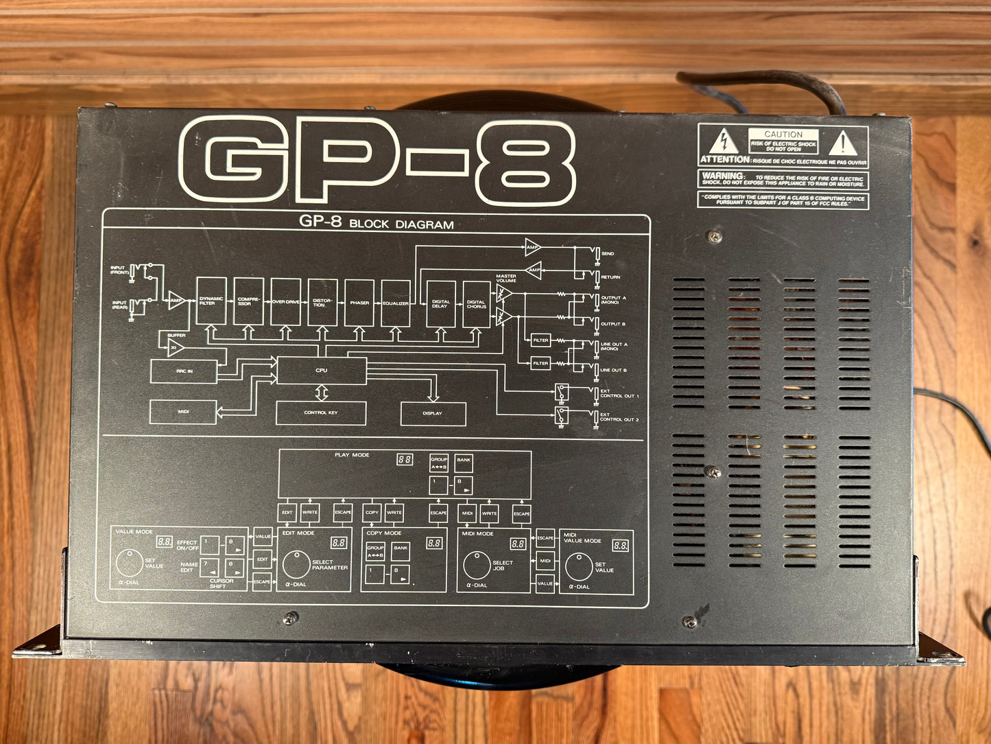 Roland GP-8 Guitar Effects Processor (USED)