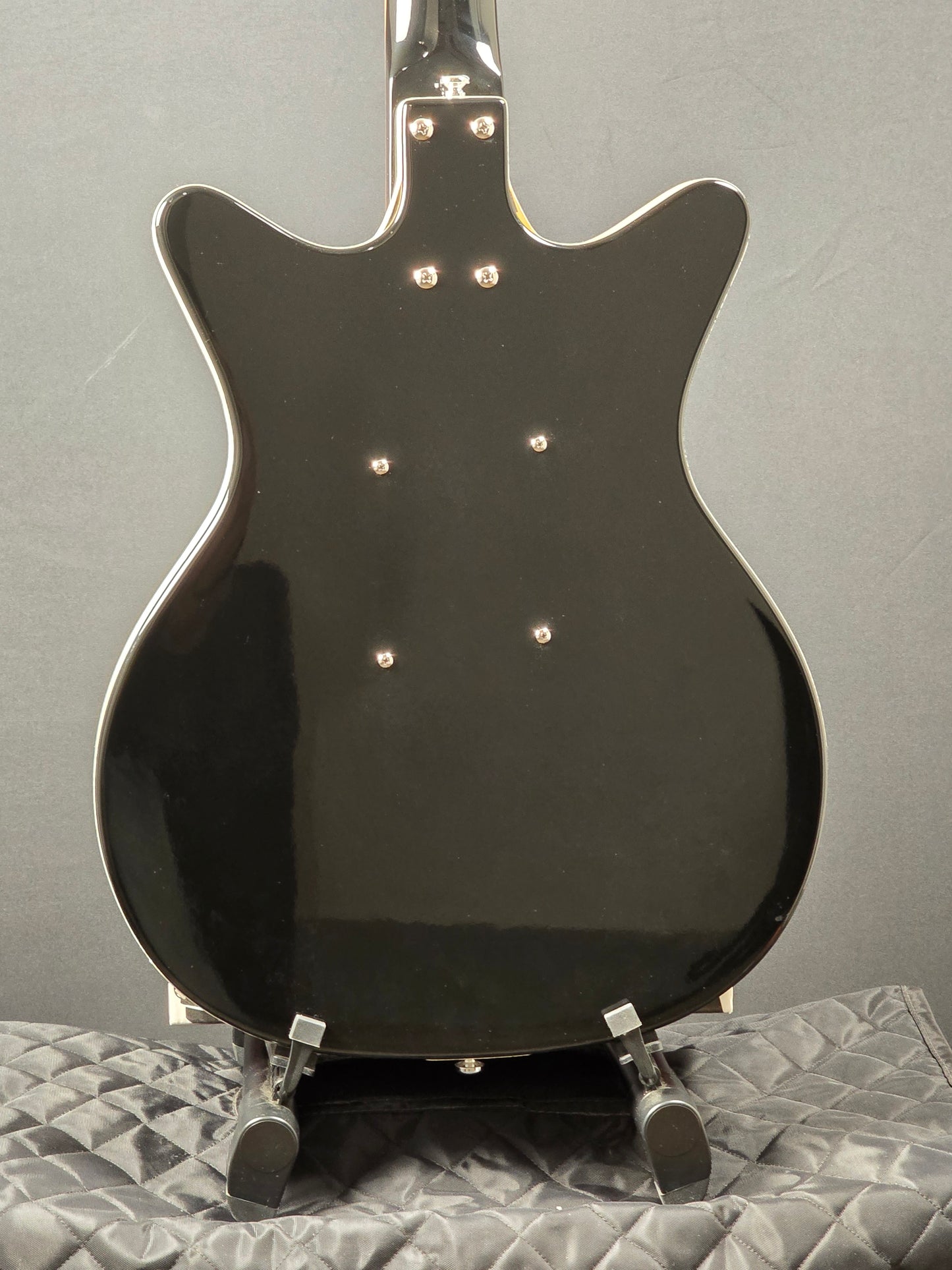 Danelectro NOS+ - Black