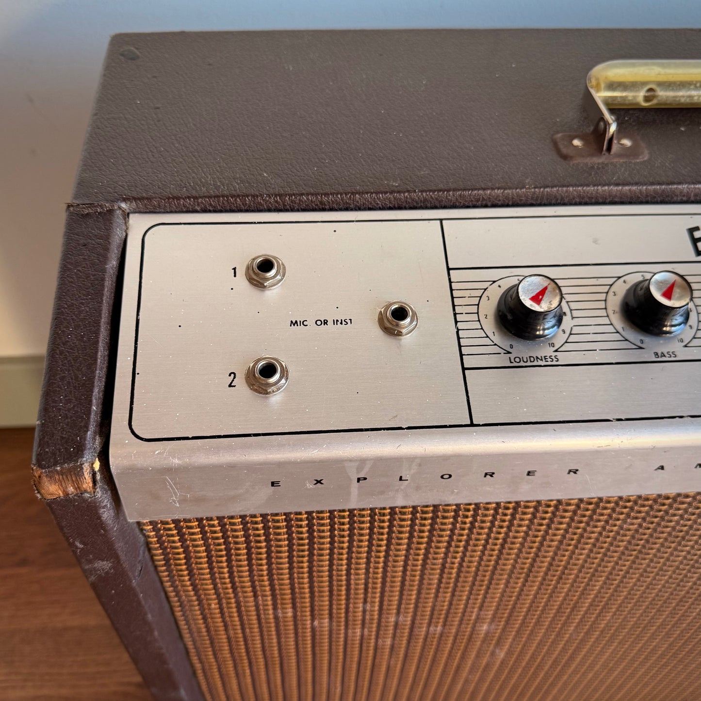 Gibson GA-18 T Explorer - 14-Watt 1x10" Guitar Combo Amp (1959-1961)