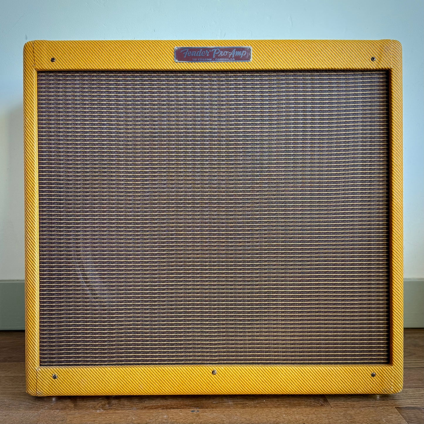 Fender '57 Custom Pro-Amp 2-Channel 26-Watt 1x15" Combo Amp (Reissue)