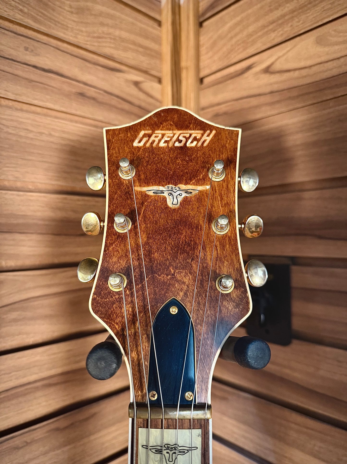 Gretsch Stephen Stern Master Built G6120-DSW-R Junior Bo Huff - Orange Pinstriped