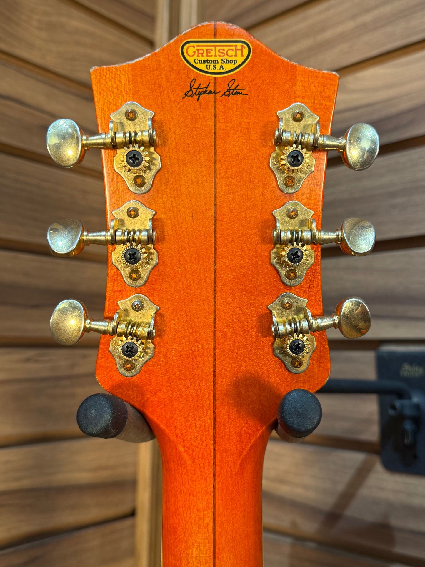 Gretsch Stephen Stern Master Built G6120-DSW-R Junior Bo Huff - Orange Pinstriped
