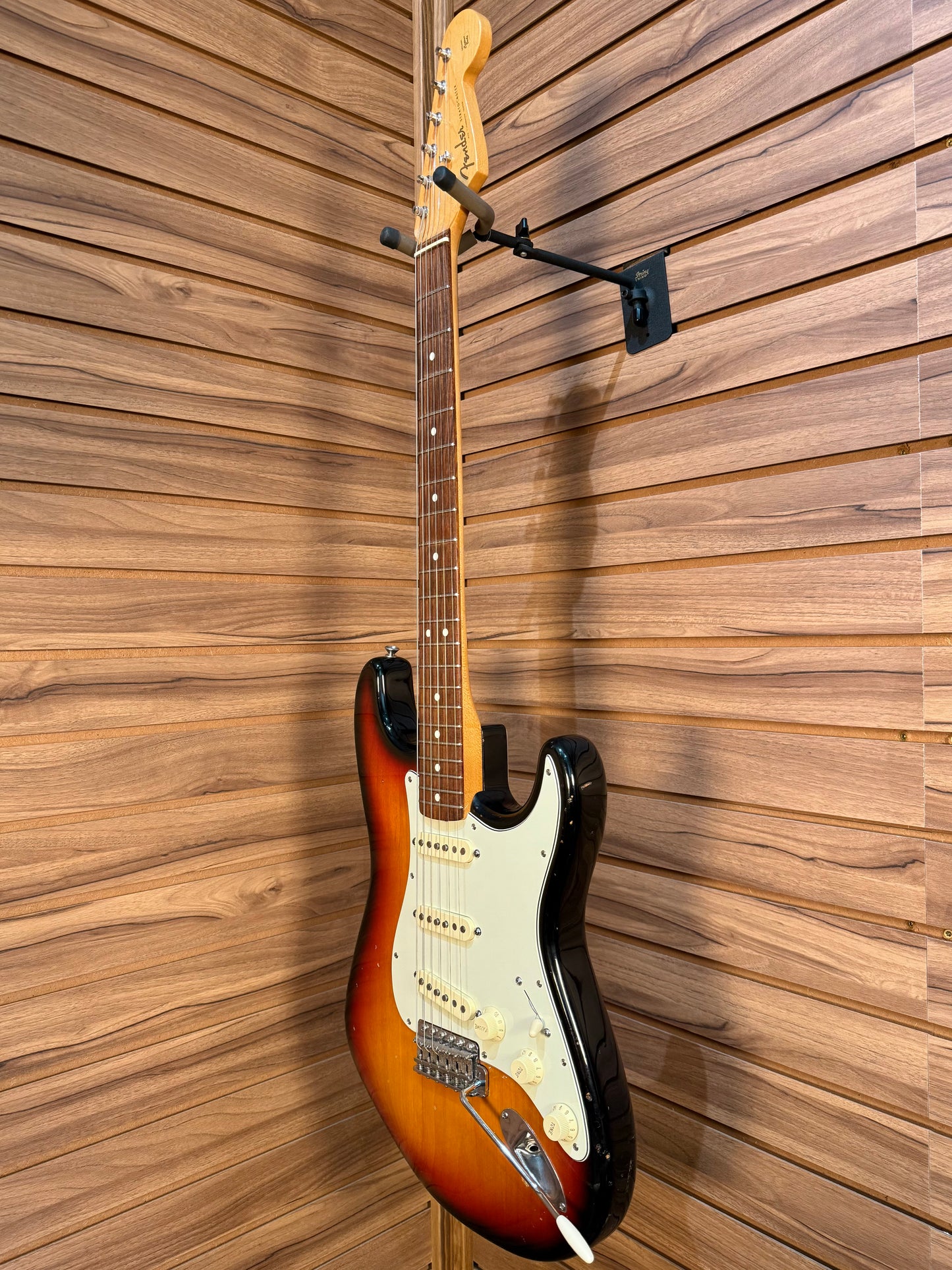 1993 Fender American Vintage '62 Stratocaster Reissue - 3-Tone Sunburst