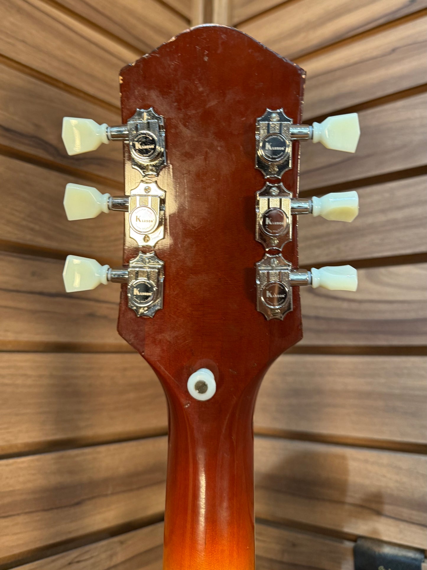 Harmony H1310 Archtop Guitar Vintage - Tobacco Sunburst