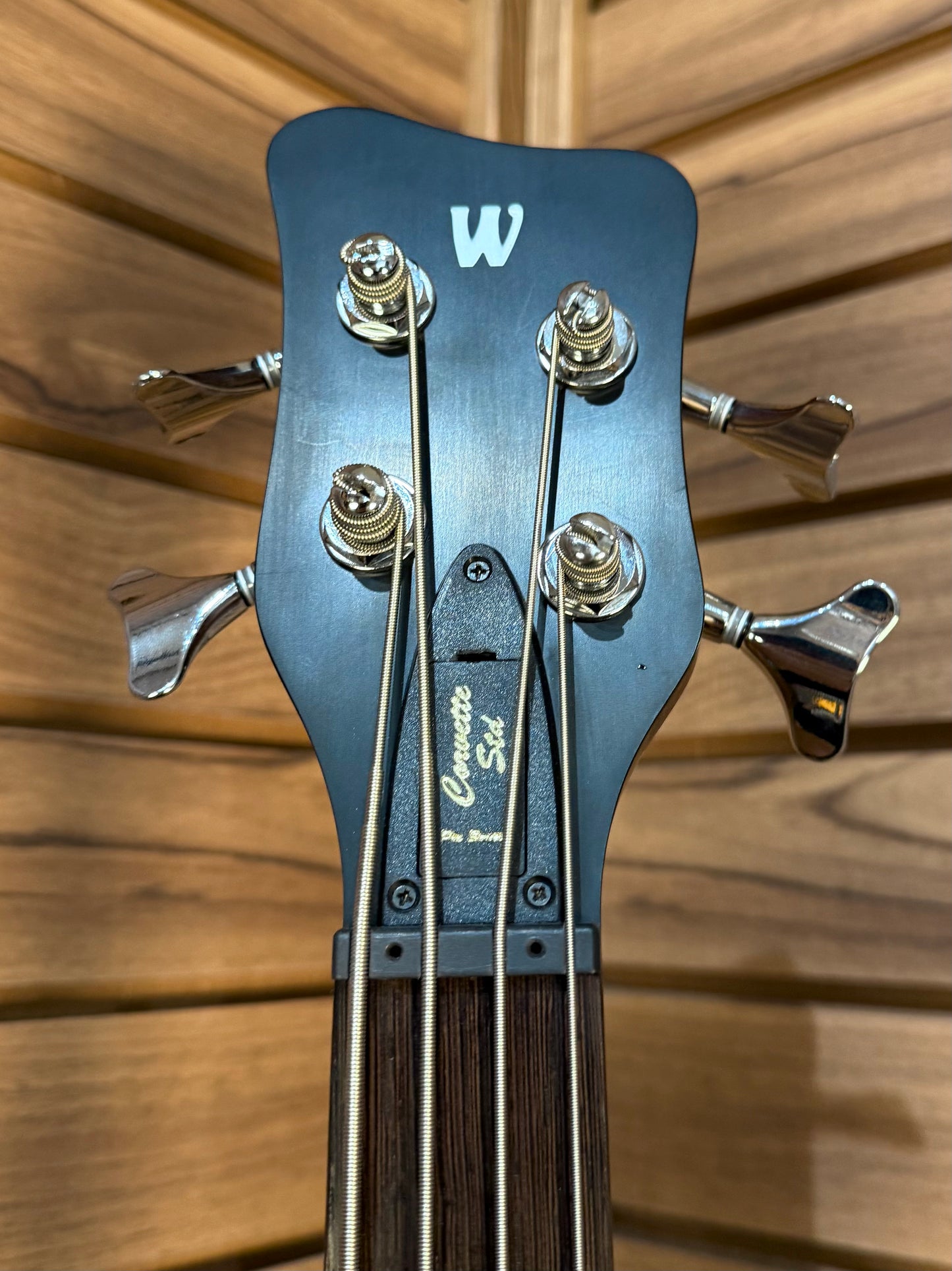 Warwick Pro Series Corvette Standard 4-String Active Bass - Antique Tobacco