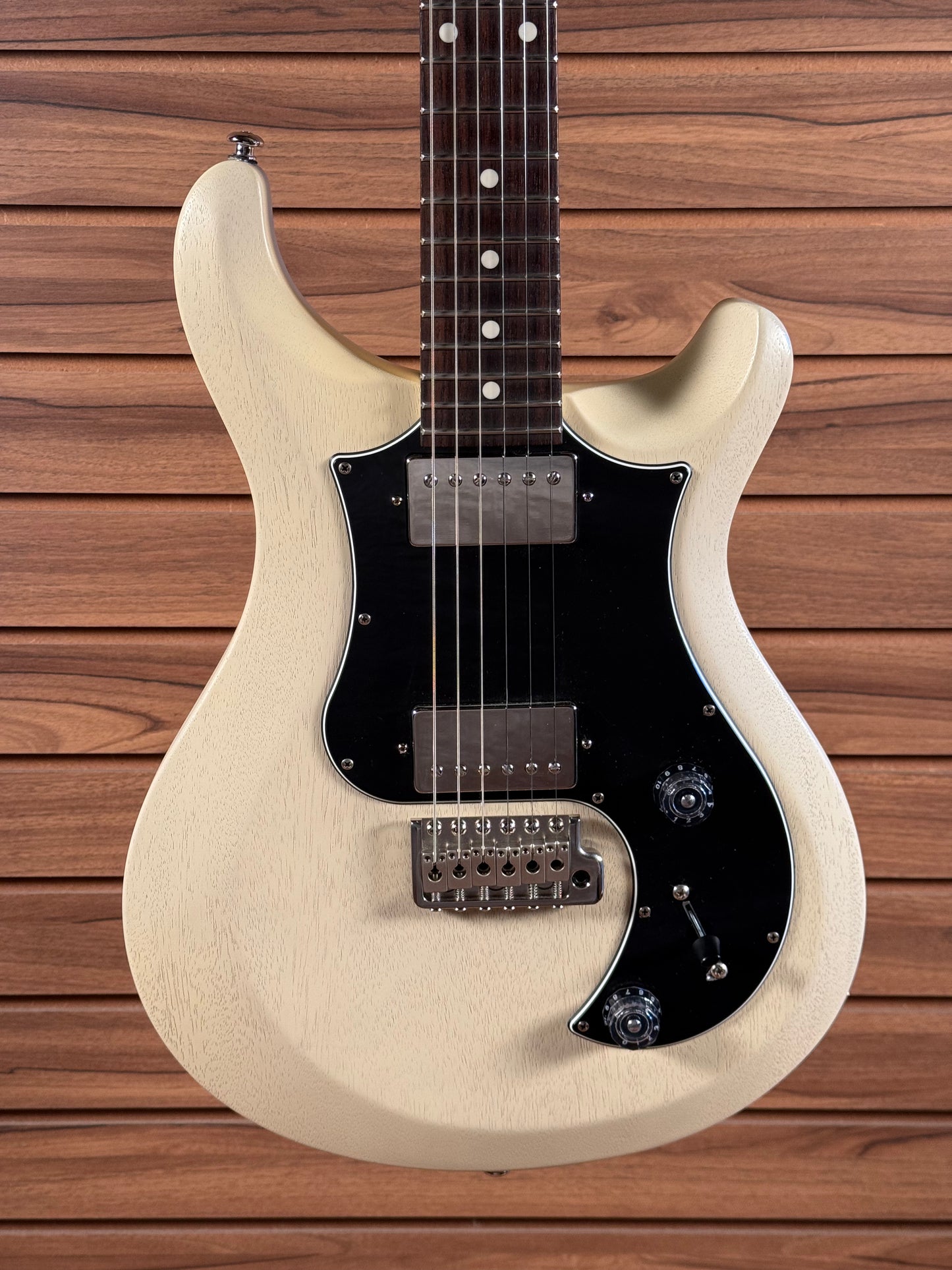 PRS S2 Standard 22 - Antique White Satin