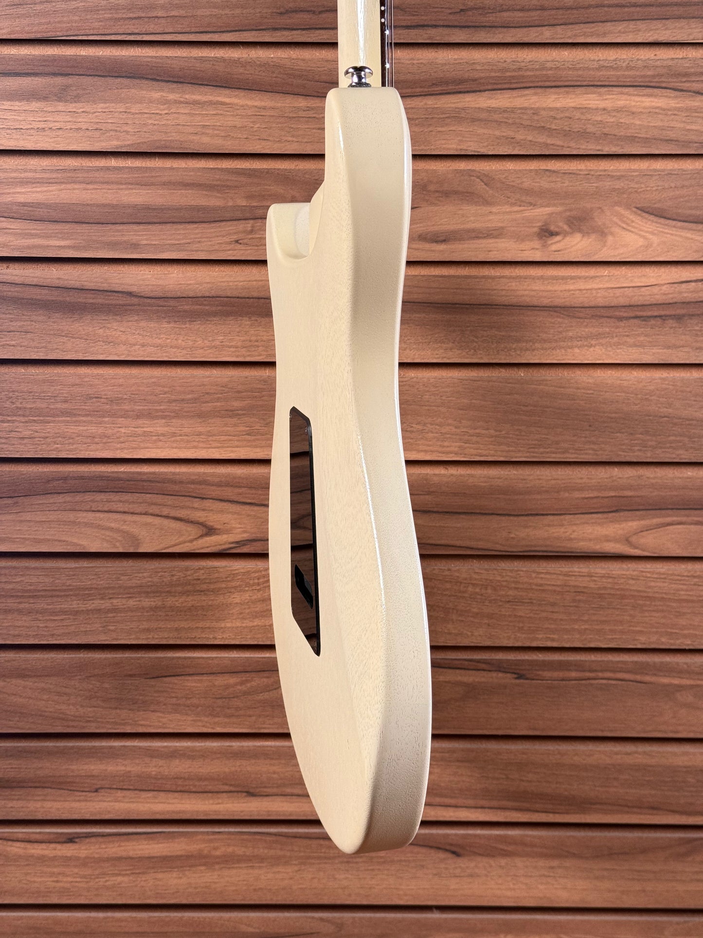 PRS S2 Standard 22 - Antique White Satin