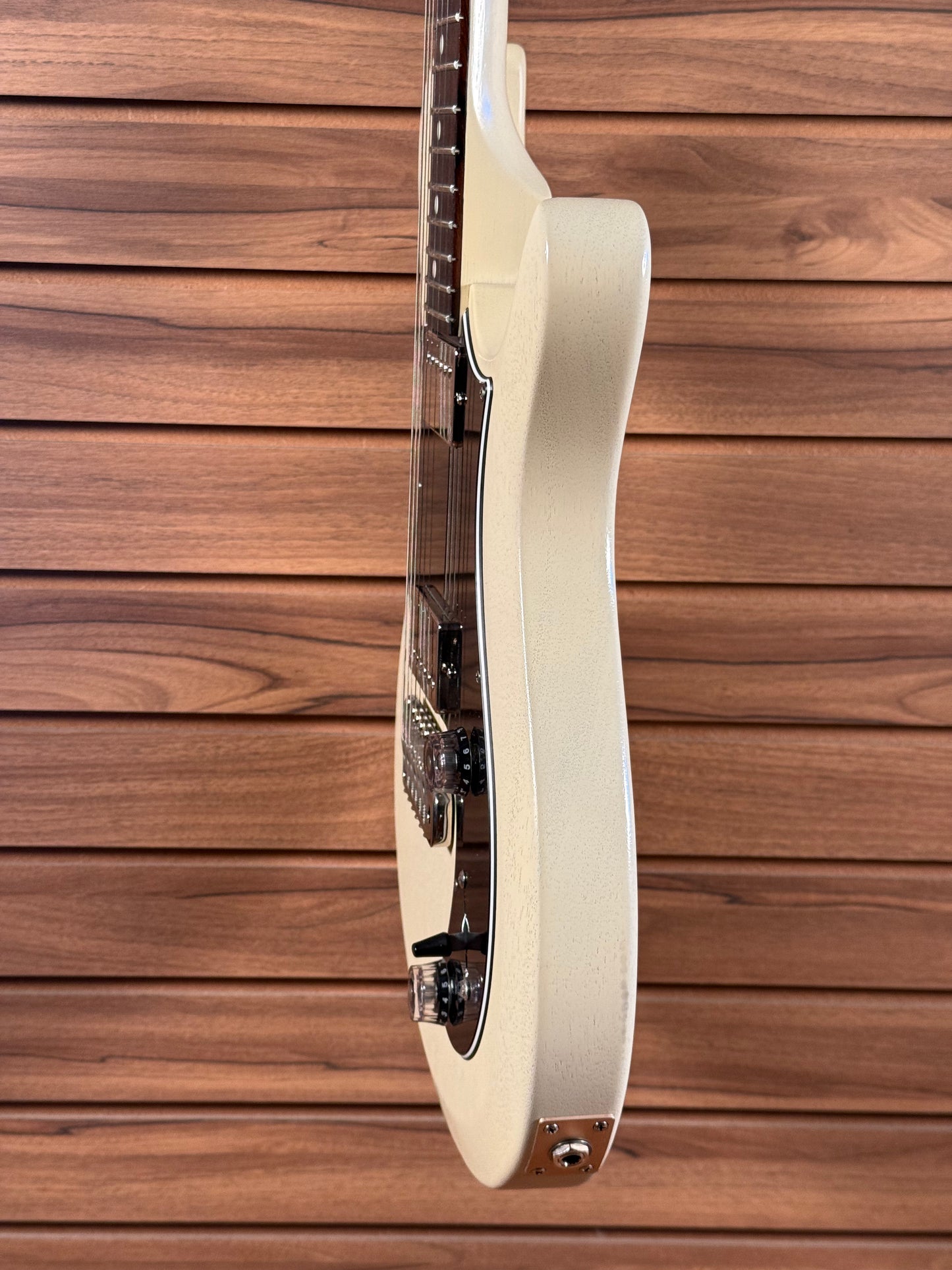 PRS S2 Standard 22 - Antique White Satin