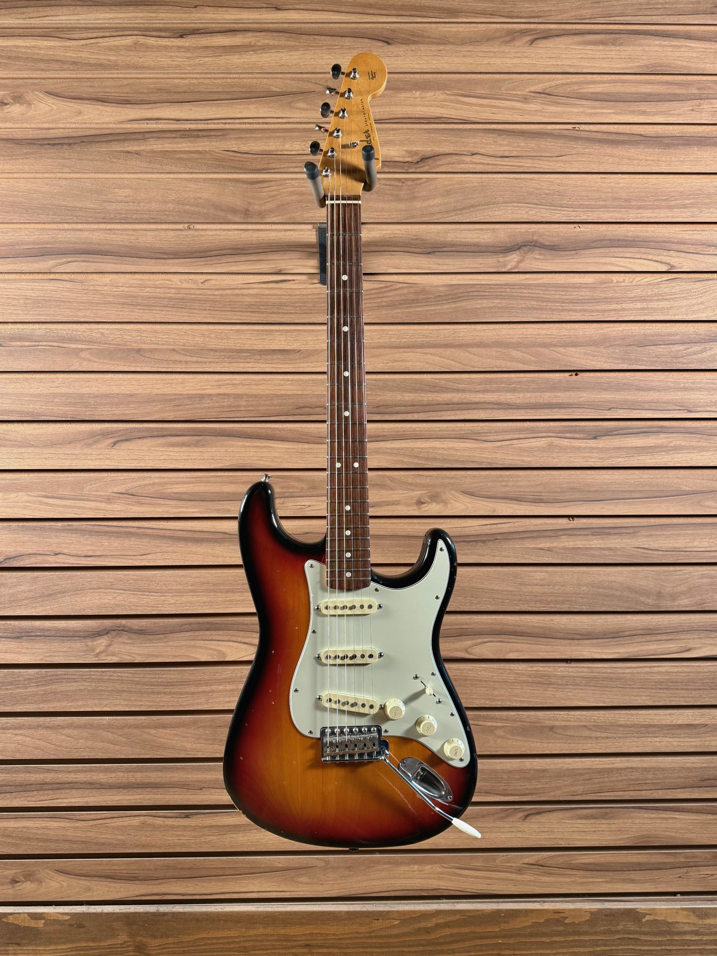 1993 Fender American Vintage '62 Stratocaster Reissue - 3-Tone Sunburst