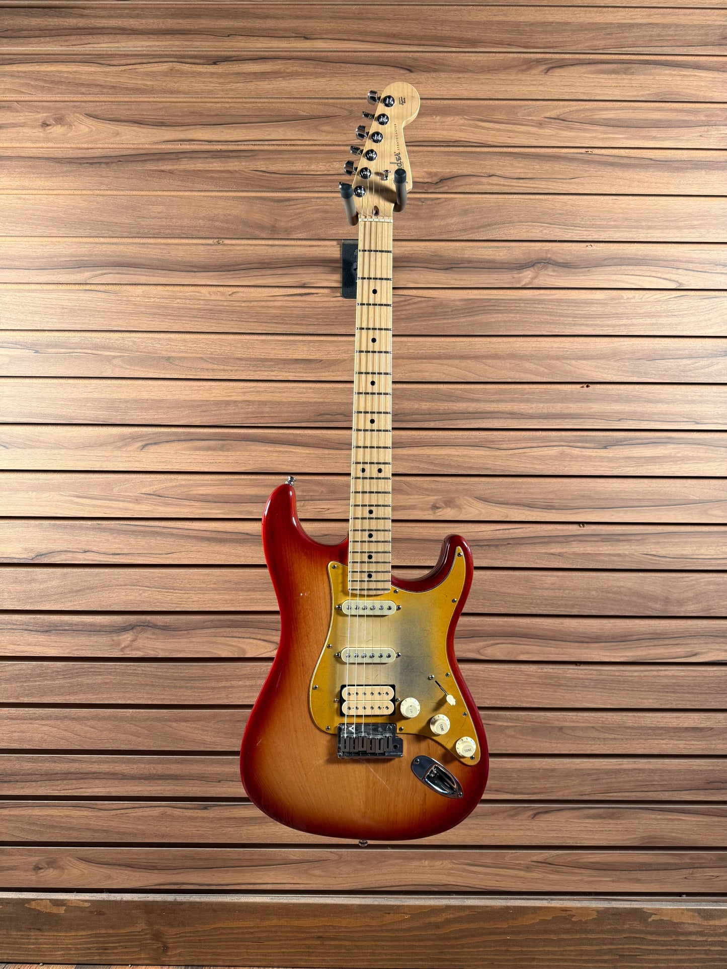 Fender American Series HSS Stratocaster - Sienna Sunburst (2007)