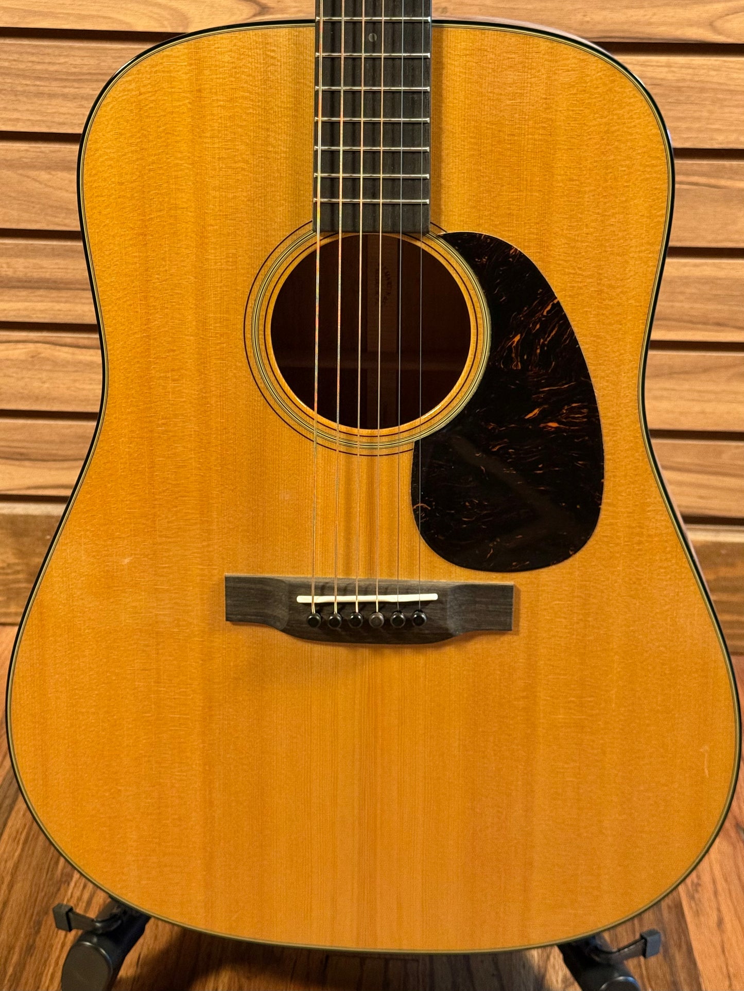 Martin D-18 Standard - Natural Satin (NEW)