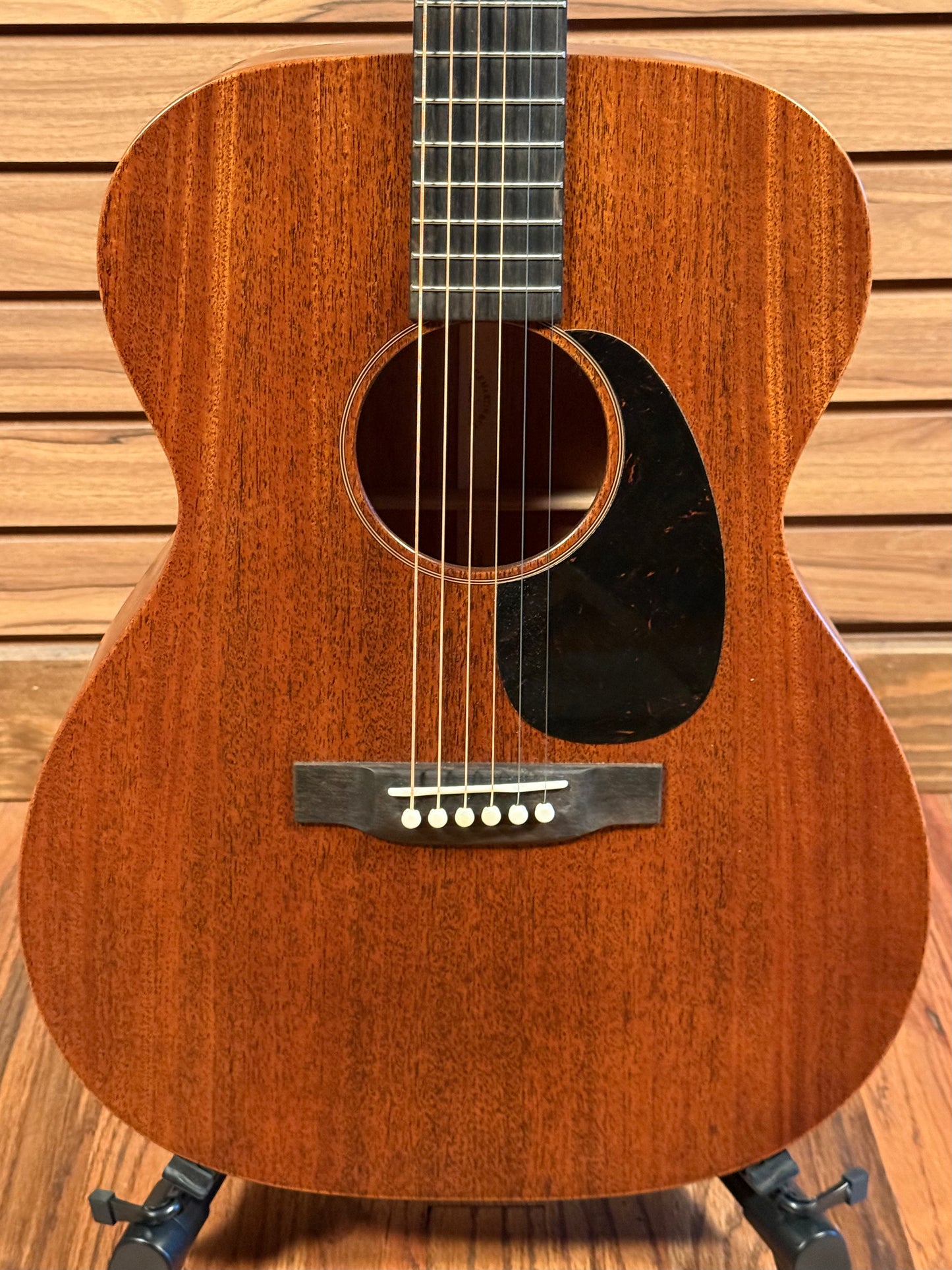 Martin 000-17 Standard Series - Mahogany Satin (NEW)