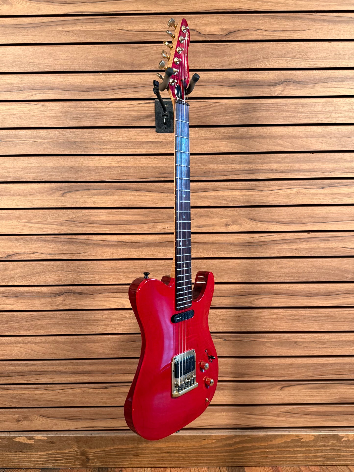 Peavey Generation Series S-1 - Trans Red (USED)