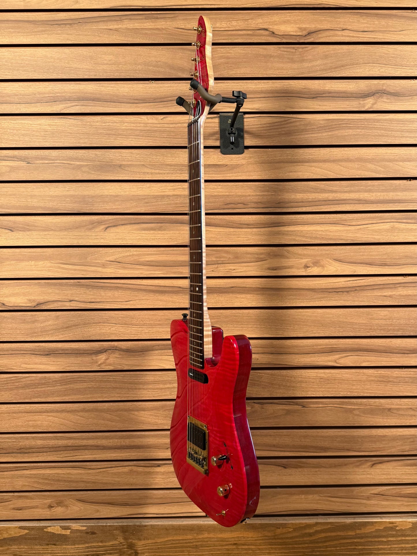 Peavey Generation Series S-1 - Trans Red (USED)