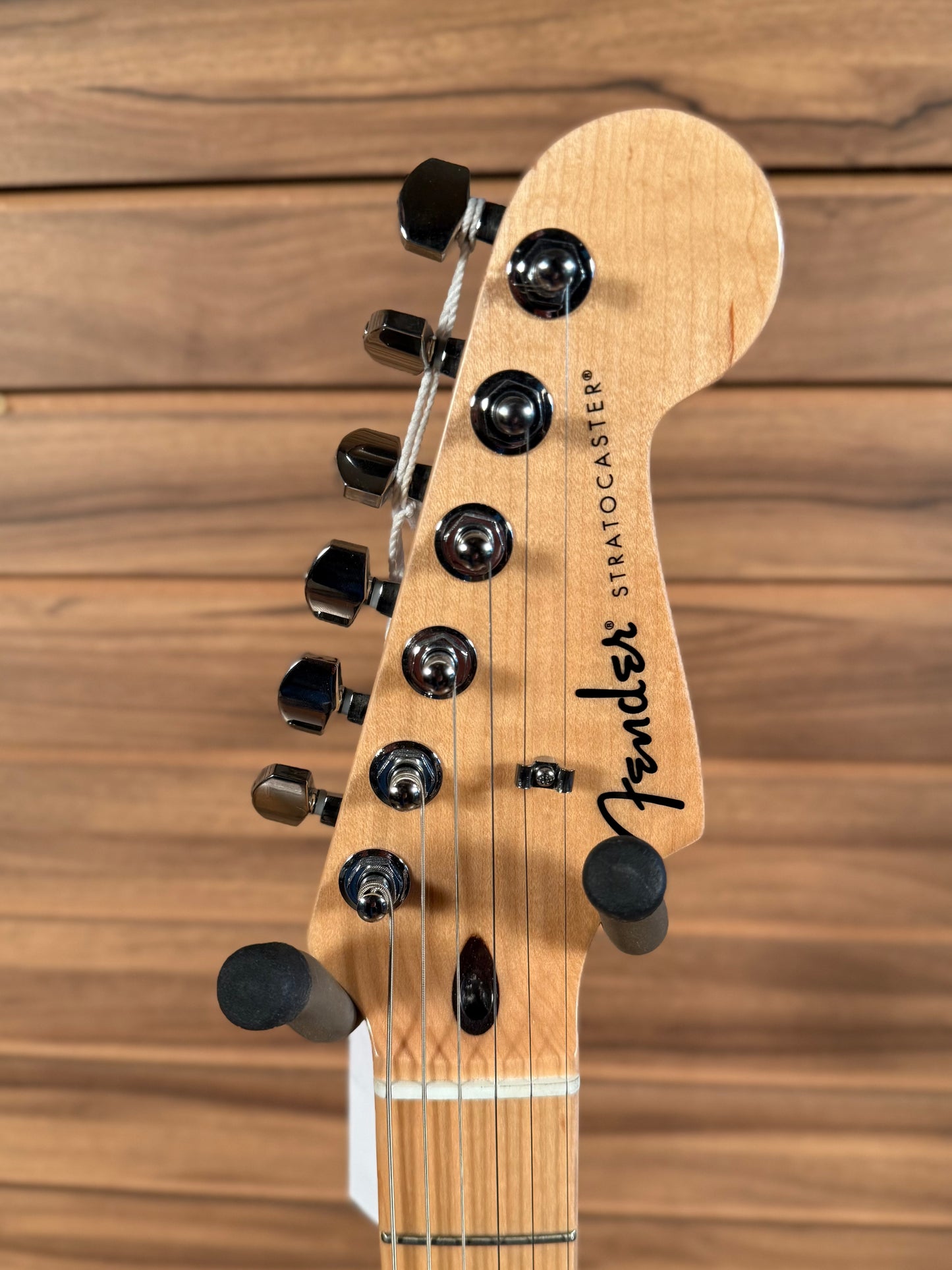Fender Standard Stratocaster - Candy Cola (NEW)