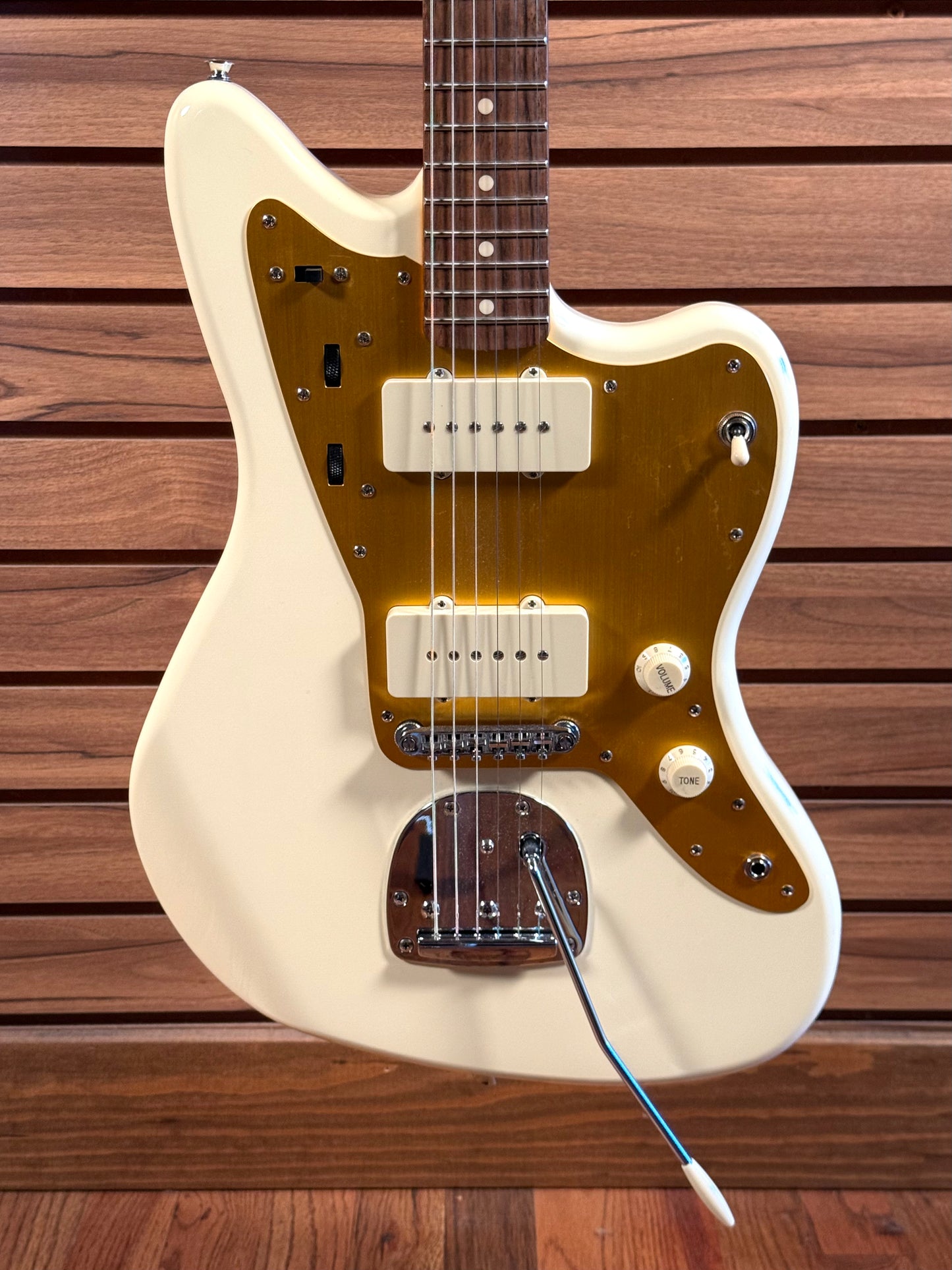 Fender J Mascis Jazzmaster - Vintage White (USED)