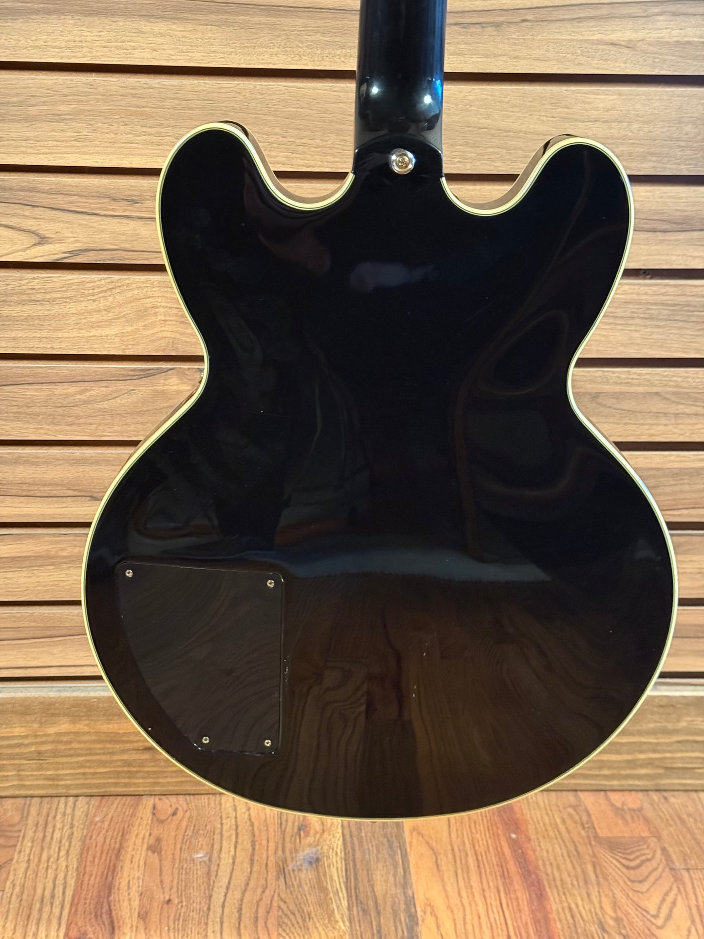 Epiphone B.B. King Lucille Semi-Hollowbody - Ebony (USED)