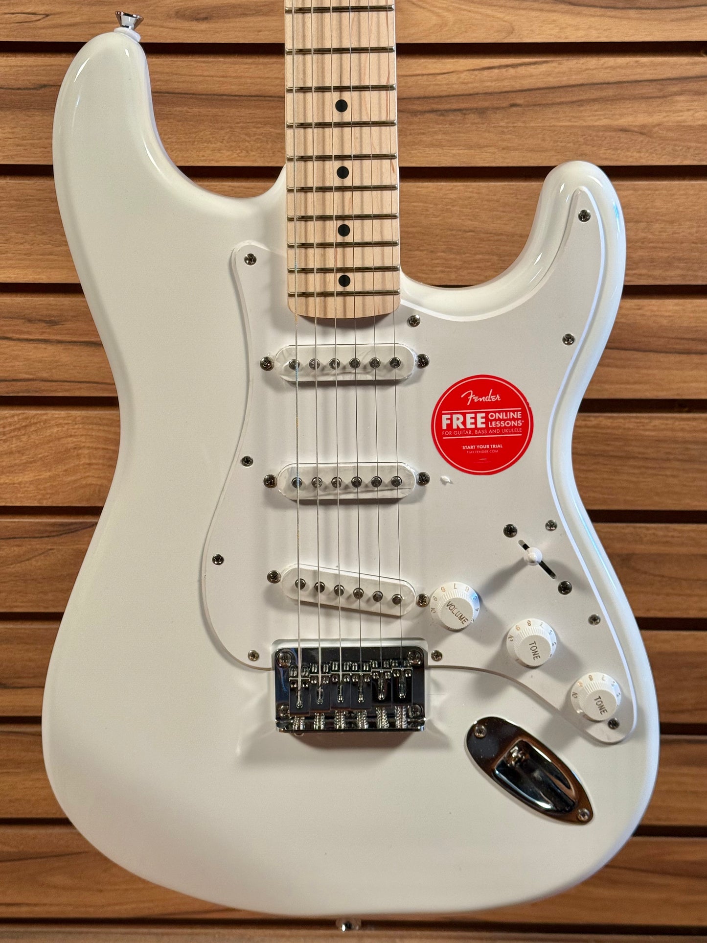 Squier Sonic Stratocaster HT - Arctic White (NEW)