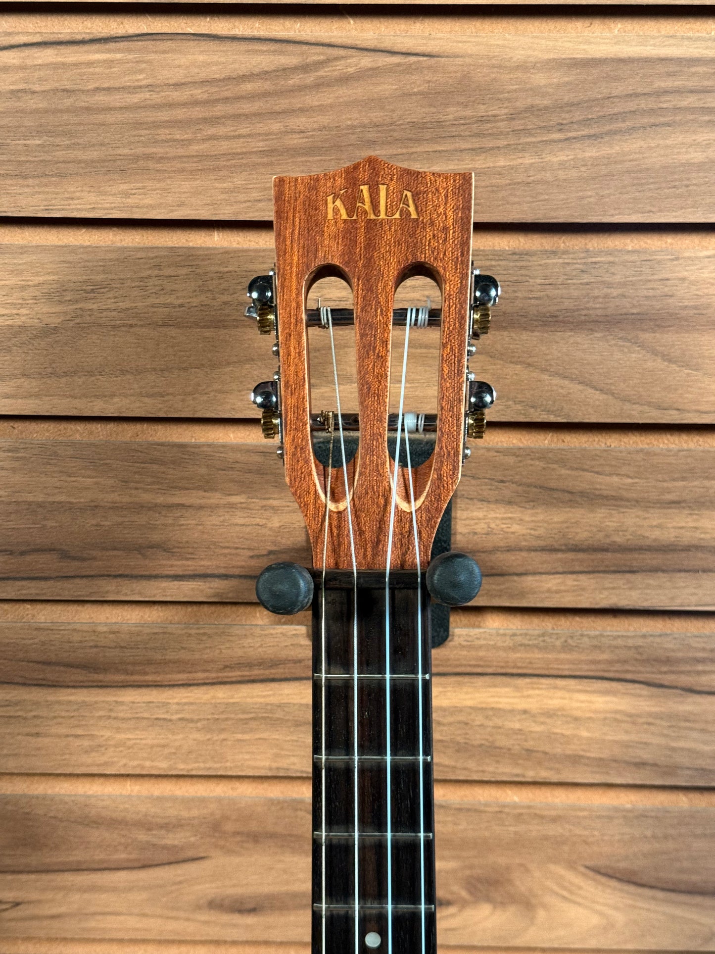 Kala KA-SMHB Baritone Ukulele (USED)