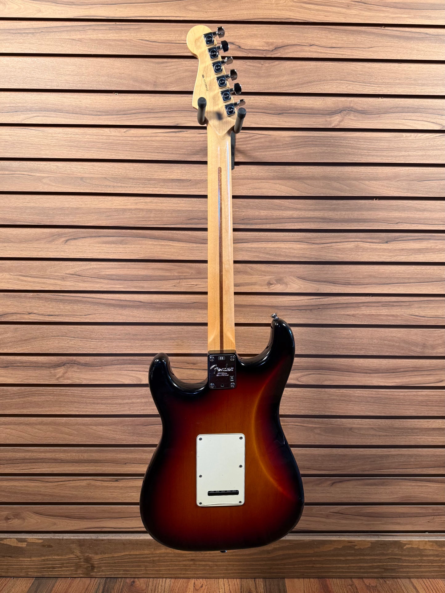 Fender American Standard Stratocaster - Sunburst (USED)